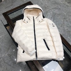 몽클레어 Moncler 여성 패딩 M02528