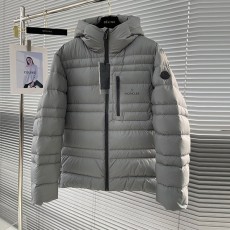 몽클레어 Moncler 남성 패딩 M02558