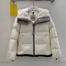 몽클레어 Moncler 여성 패딩 M02583