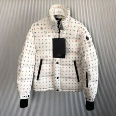 몽클레어 Moncler 남성  패딩 M02592