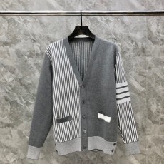 톰브라운 THOMBROWNE 남성 니트 가디건 T4522