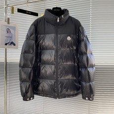 몽클레어 Moncler 남성 패딩 M02661