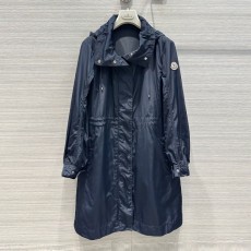 몽클레어 Moncler 여성 바람막이 코트 M02683