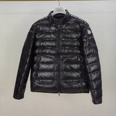 몽클레어 Moncler 남성 패딩 M02782